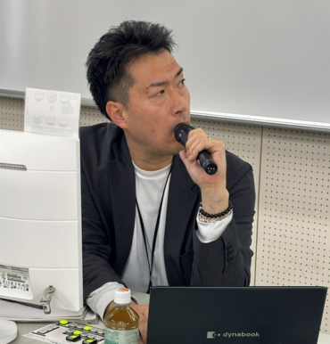 紀ノ岡 謙次　様