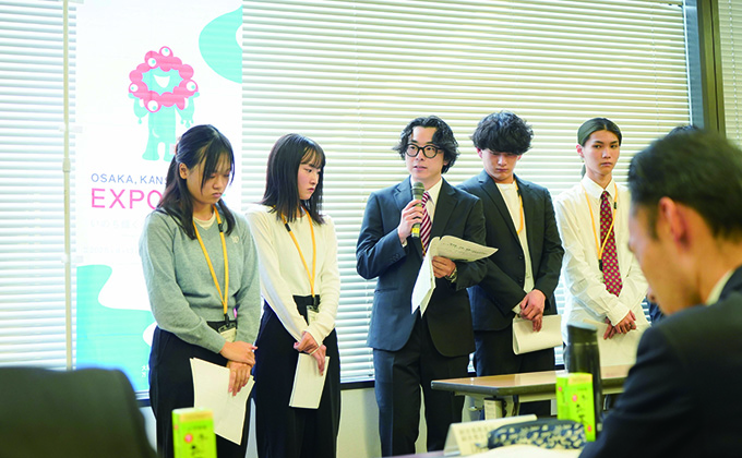 企業と連携して ビジネスの最前線で学ぶ