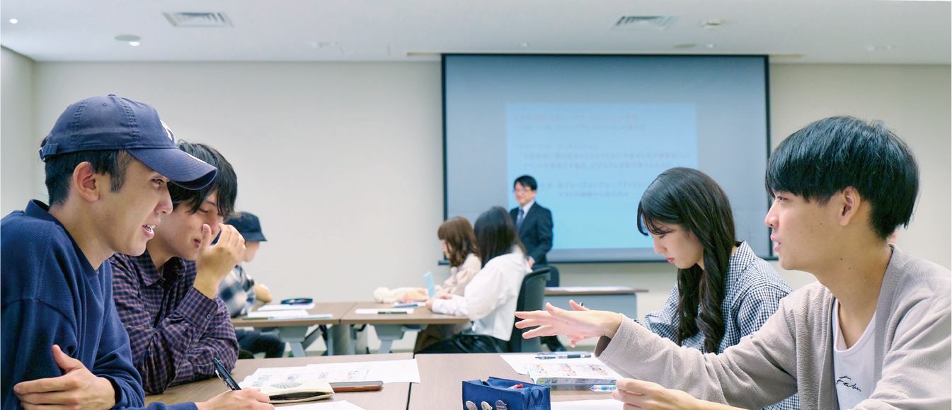 経済学部経済学科 画像